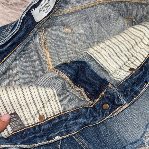 Abercrombie & Fitch Denim Distressed Mini Jean Skirt - Picture 8 of 9
